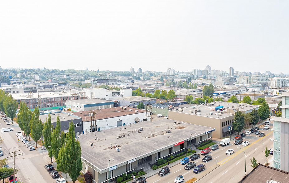 904 1788 Ontario Street