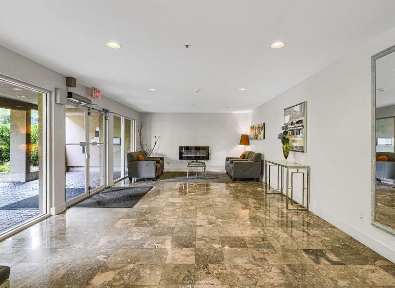 213 525 Wheelhouse Square