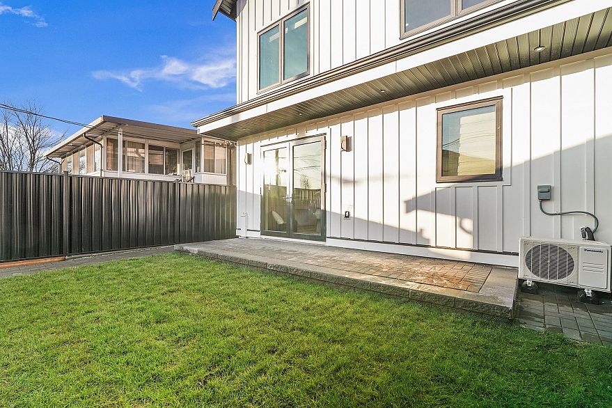 2 3310 Venables Street