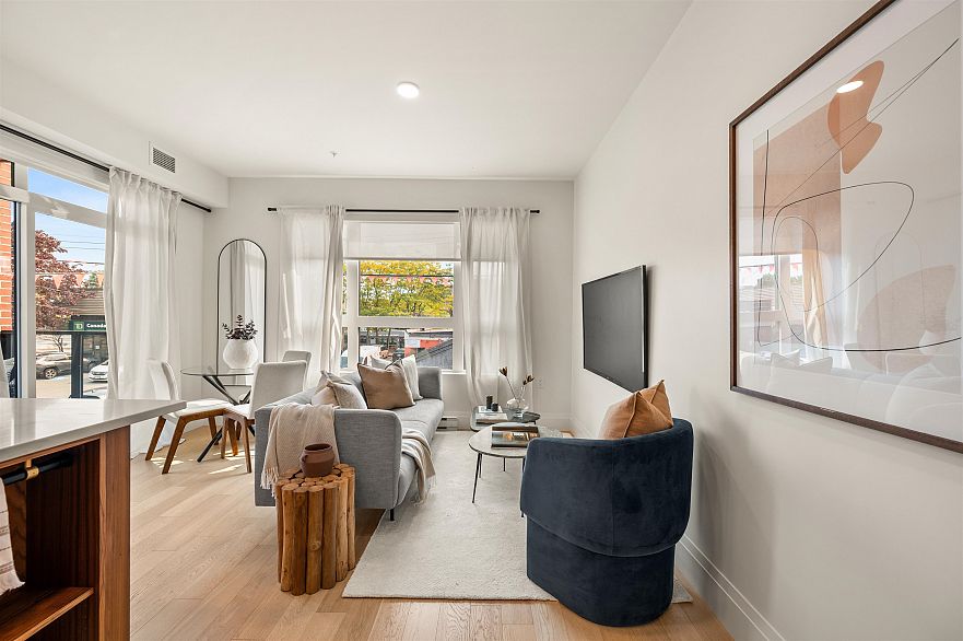 213 2550 Garden Drive