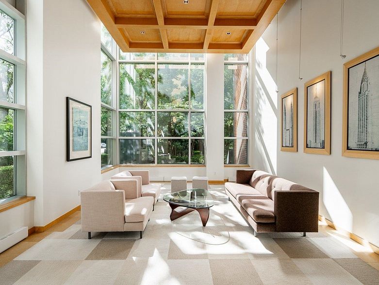 403 1425 W 6th Avenue