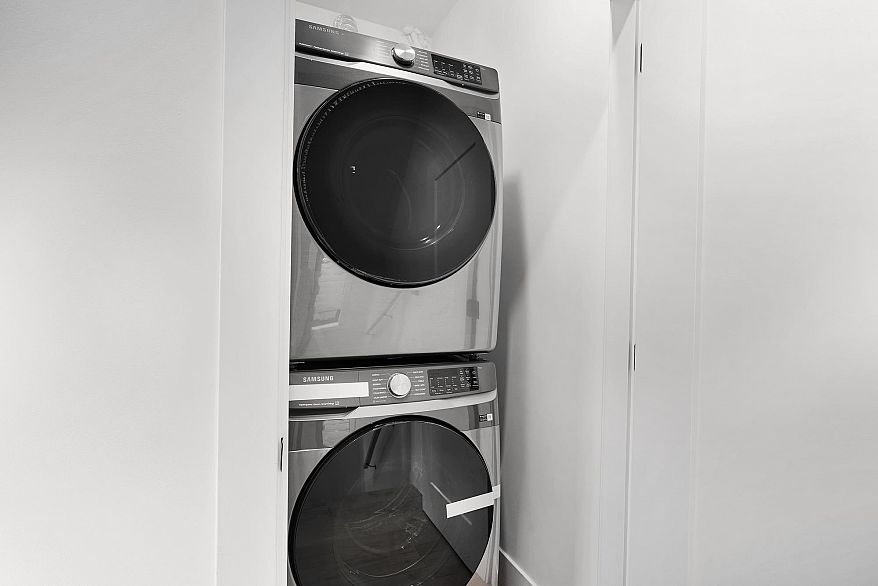 2 3310 Venables Street