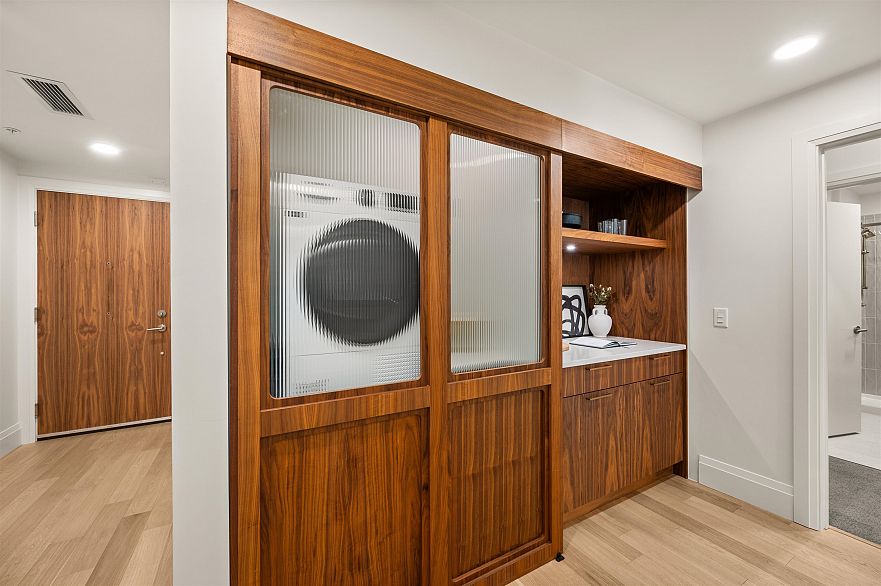 213 2550 Garden Drive