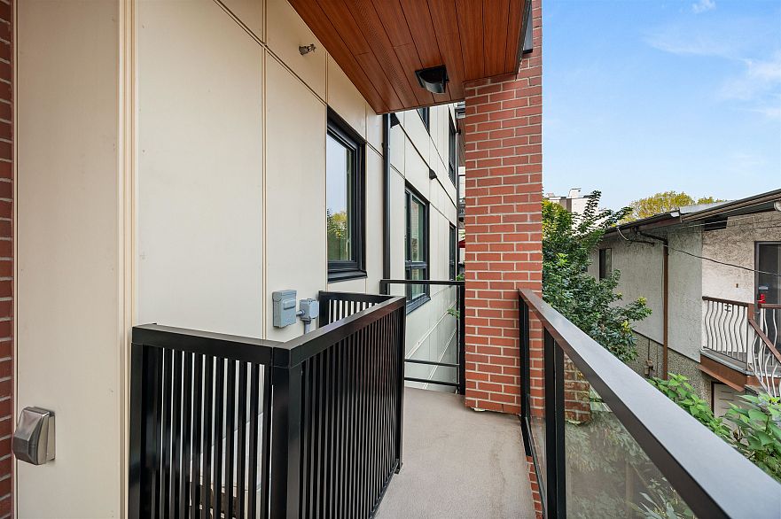 213 2550 Garden Drive