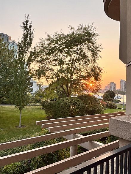 213 525 Wheelhouse Square