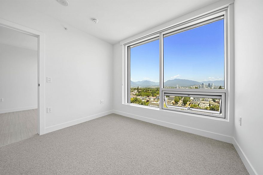 1402 5058 Joyce Street