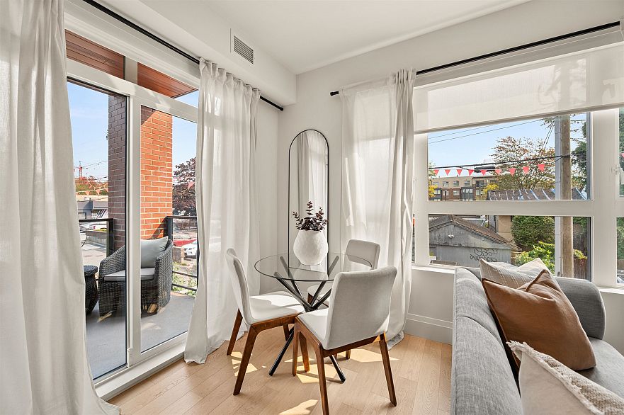 213 2550 Garden Drive