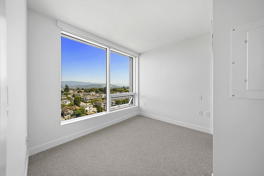 1402 5058 Joyce Street