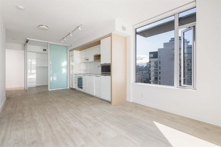 1108 1661 Quebec Street