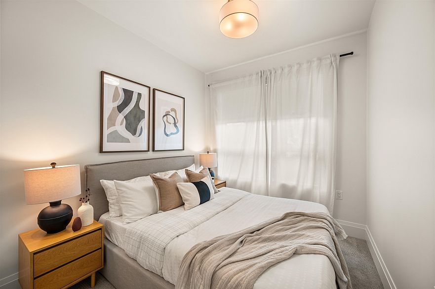 213 2550 Garden Drive