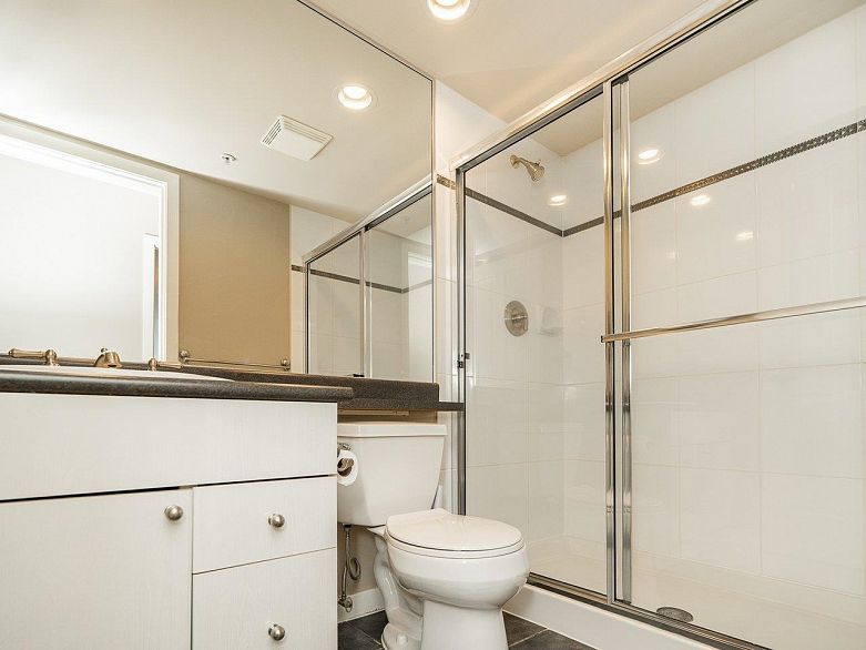 403 1425 W 6th Avenue