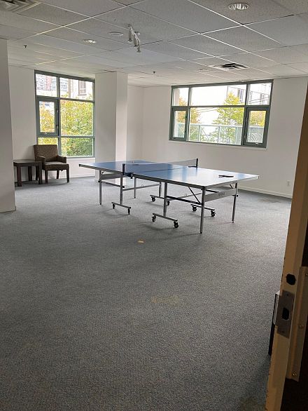 2402 1188 Howe Street