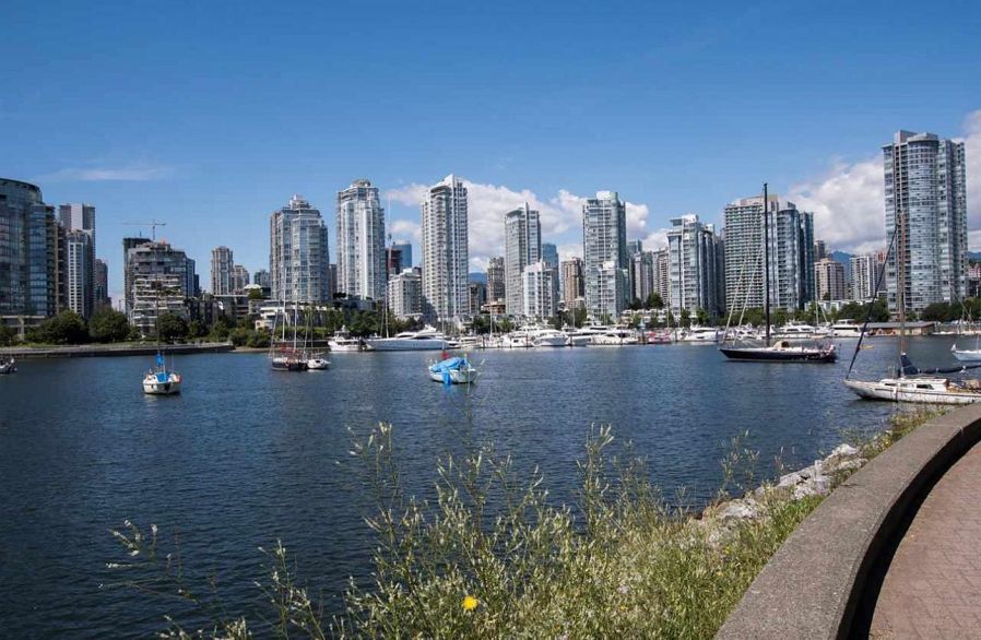 213 525 Wheelhouse Square