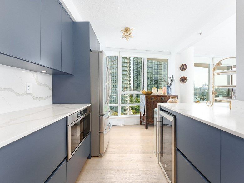 1006 980 Cooperage Way