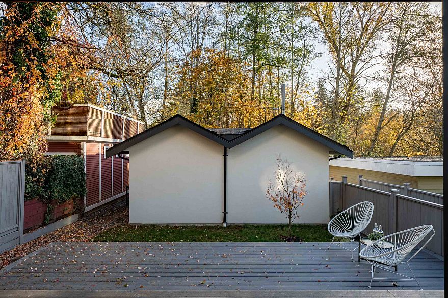 2 4018 W 21st Avenue