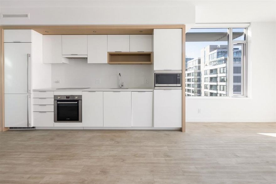 1108 1661 Quebec Street