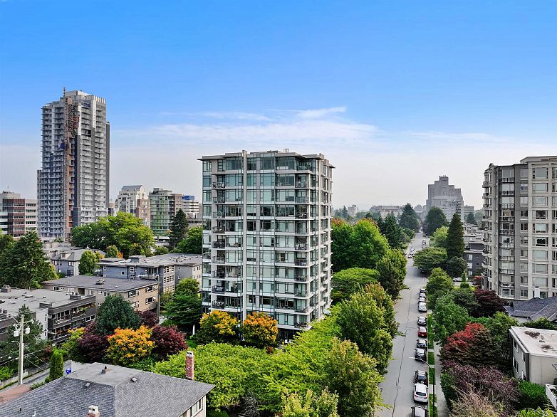 205 1333 W 11th Avenue