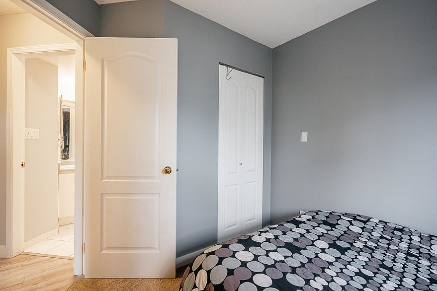 502 3455 Ascot Place