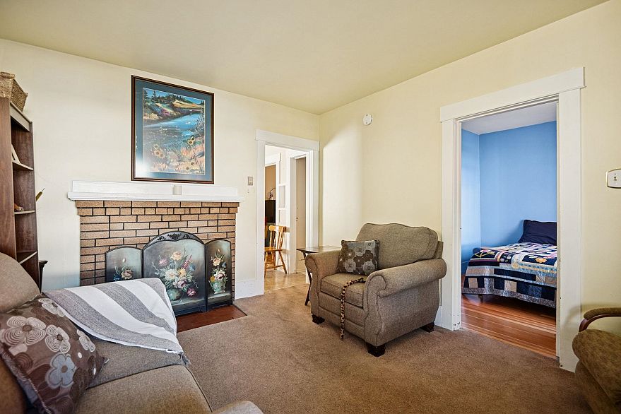 2258 Kitchener Street