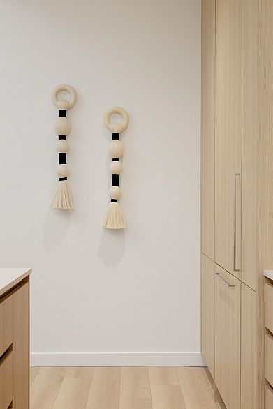 152 2451 N Grandview Highway