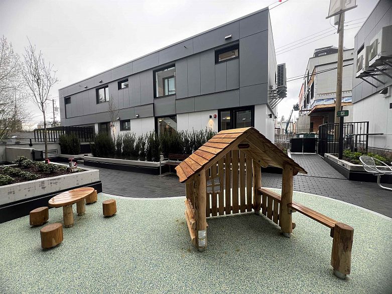 302 6859 Cambie Street