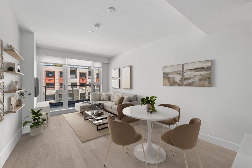 306 3636 W 39th Avenue