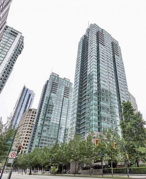 1501 1288 W Georgia Street