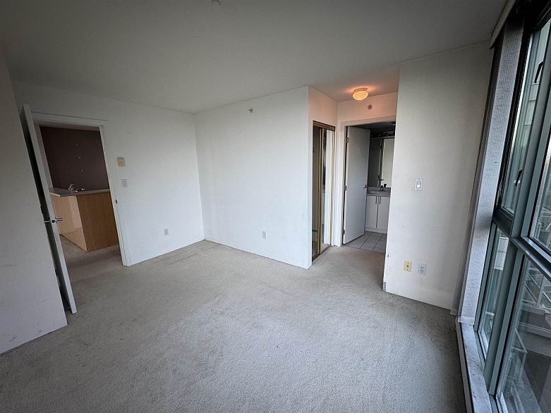 506 2733 Chandlery Place