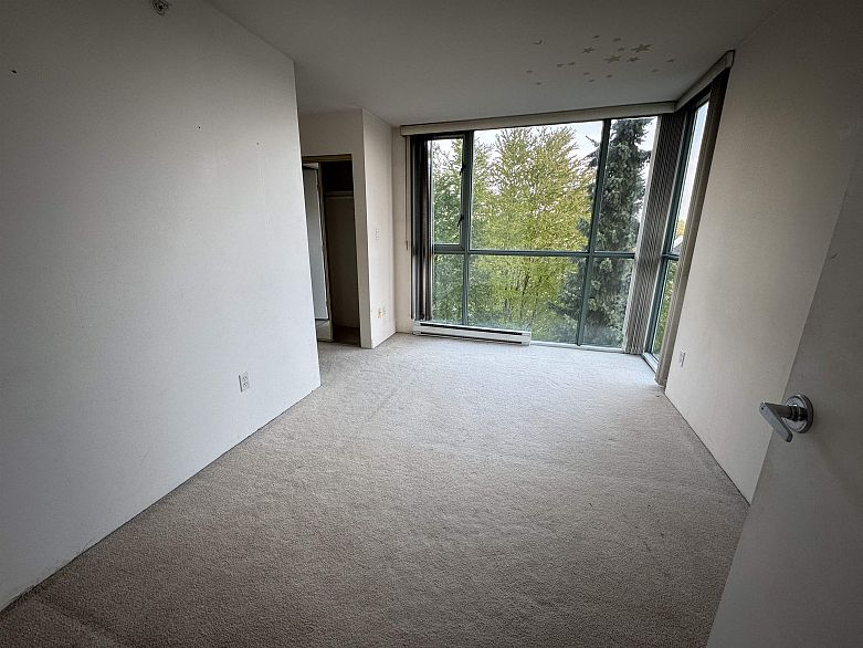 506 2733 Chandlery Place