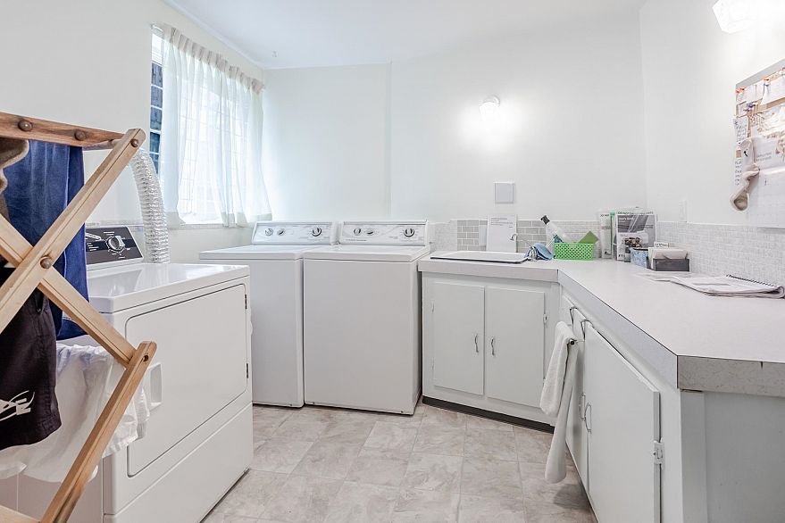 206 1149 W 11th Avenue