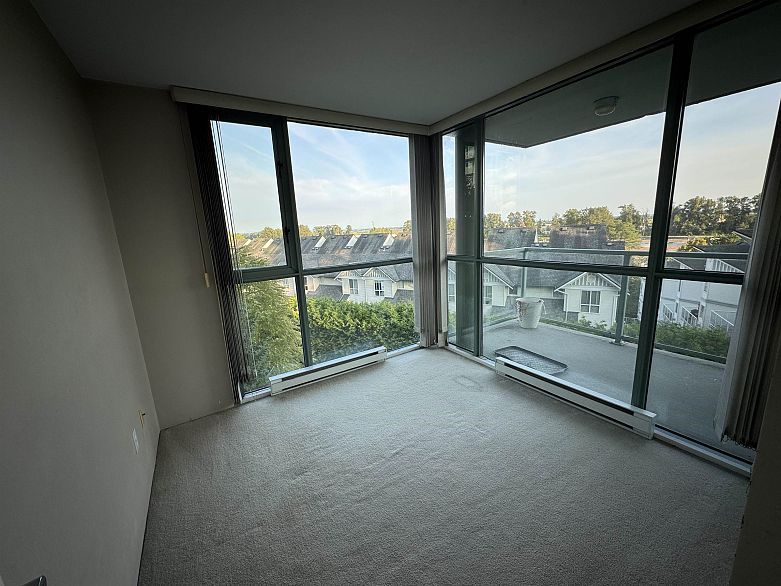 506 2733 Chandlery Place