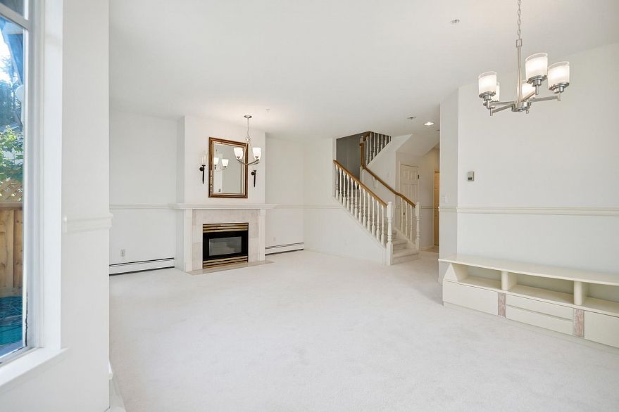 43 5880 Hampton Place