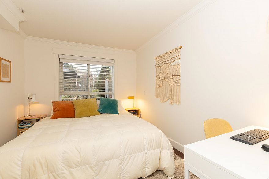 209 3333 W 4th Avenue