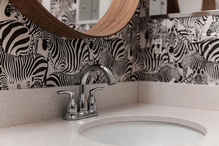 304 1928 Nelson Street