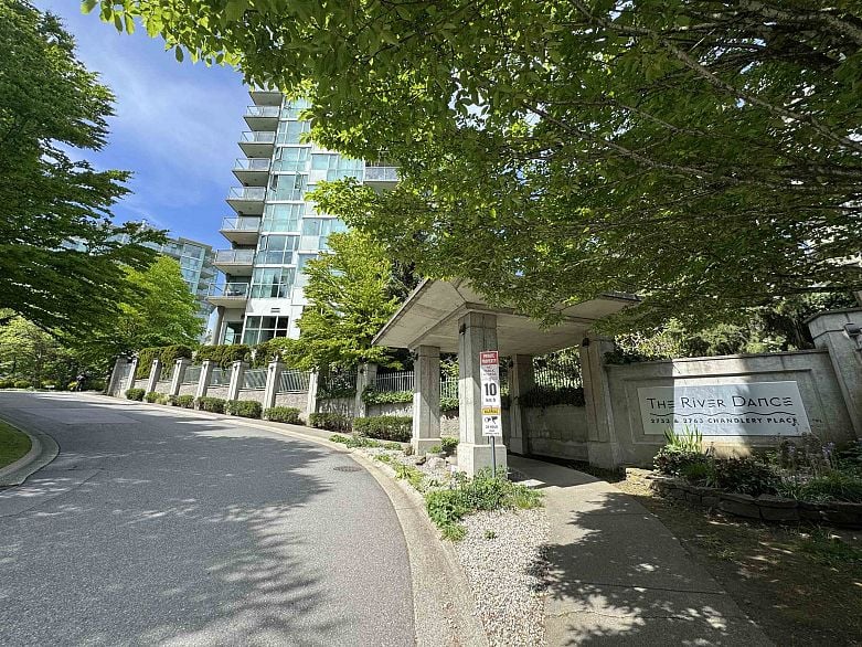 506 2733 Chandlery Place