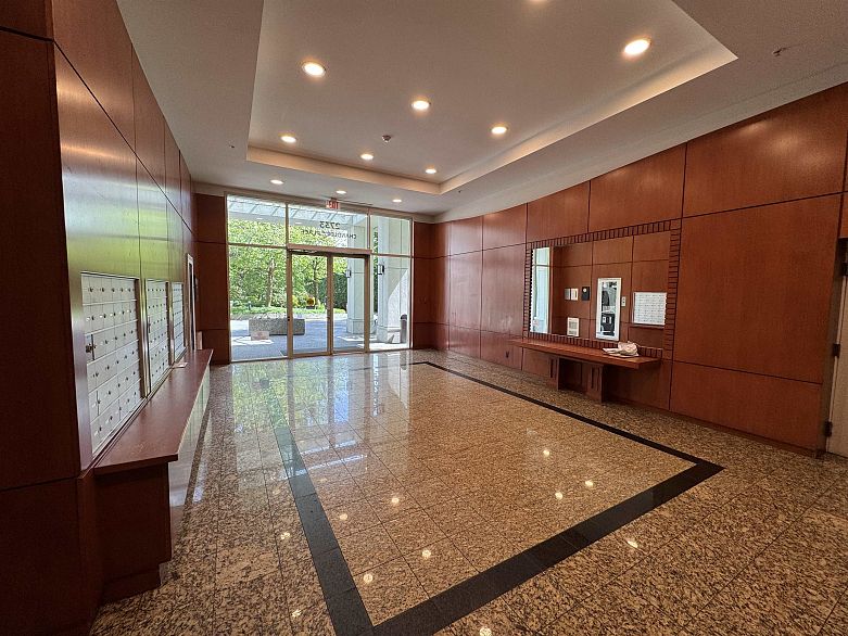 506 2733 Chandlery Place