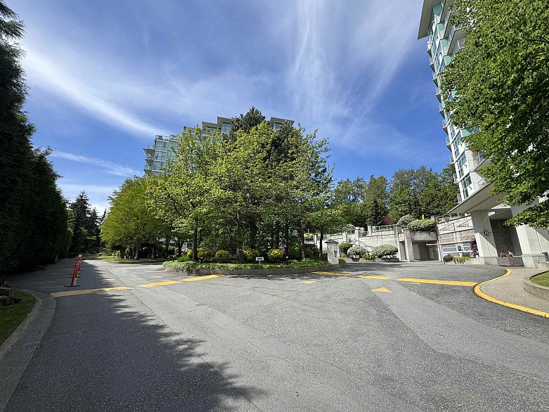 506 2733 Chandlery Place