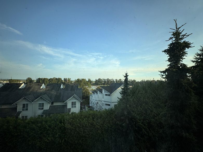 506 2733 Chandlery Place