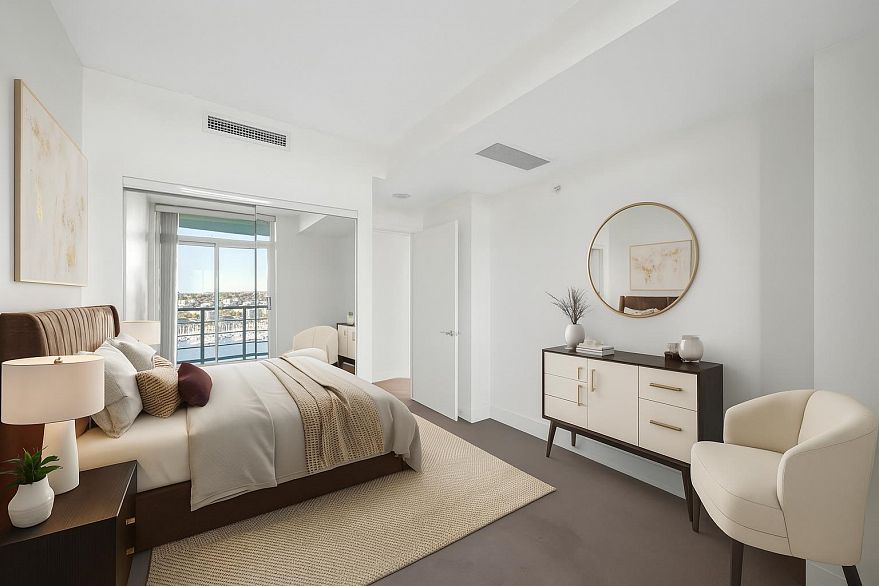 2503 1483 Homer Street