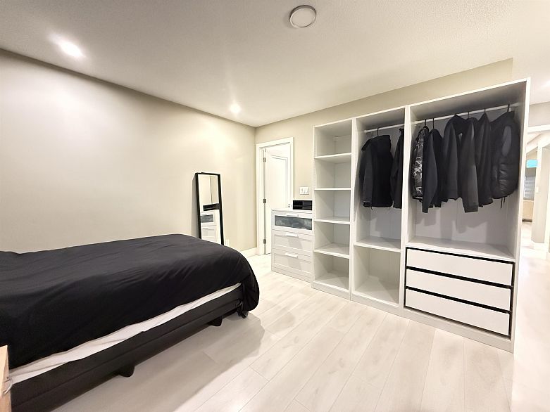 2624 Kitchener Street