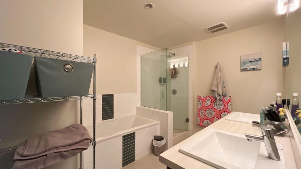 111 3163 Riverwalk Avenue