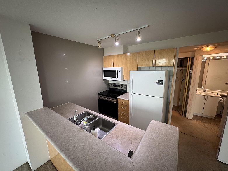 506 2733 Chandlery Place