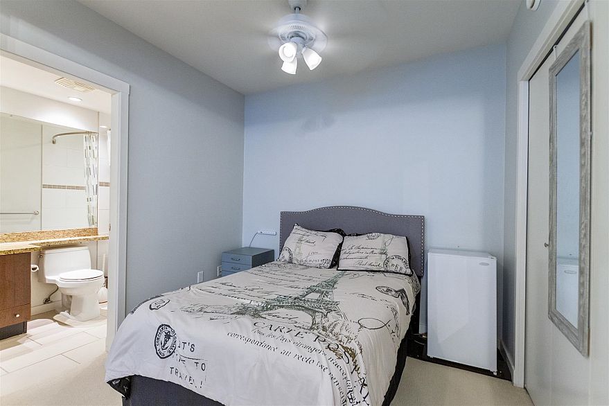 25 1863 Wesbrook Mall