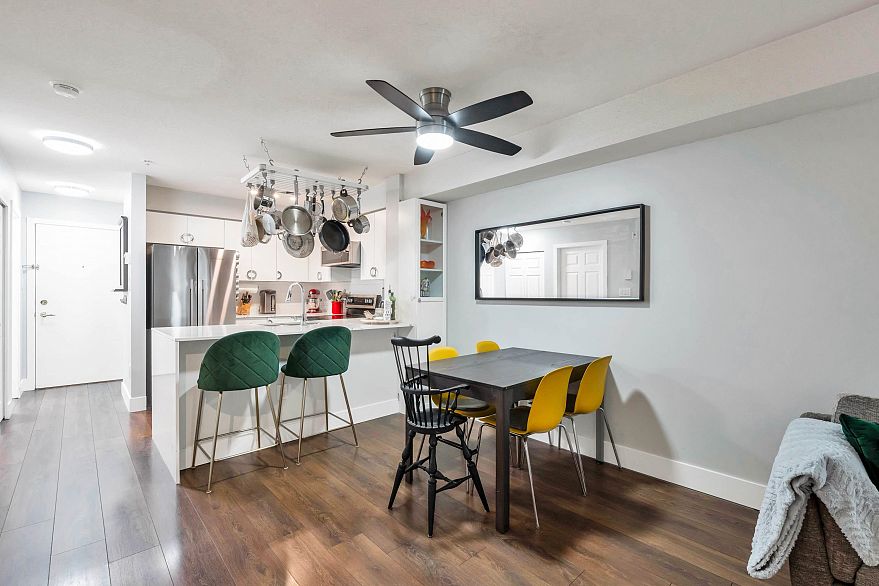 304 8989 Hudson Street