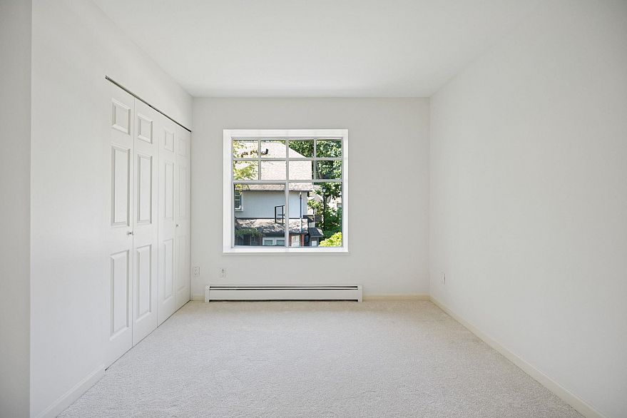 43 5880 Hampton Place