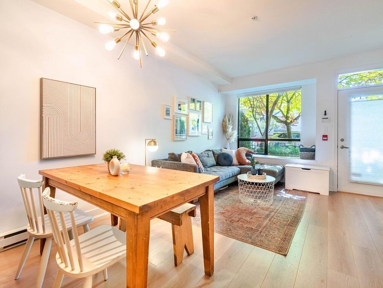 1871 Stainsbury Avenue