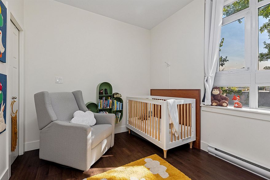 214 2250 Commercial Drive