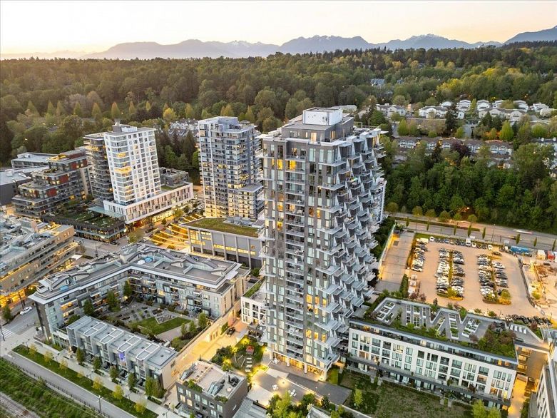 202 3538 Sawmill Crescent