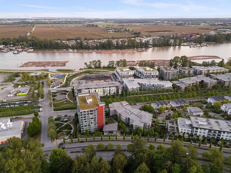 511 3281 E Kent Avenue North Avenue