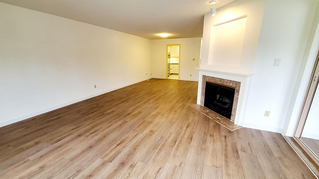 311 1859 Spyglass Place